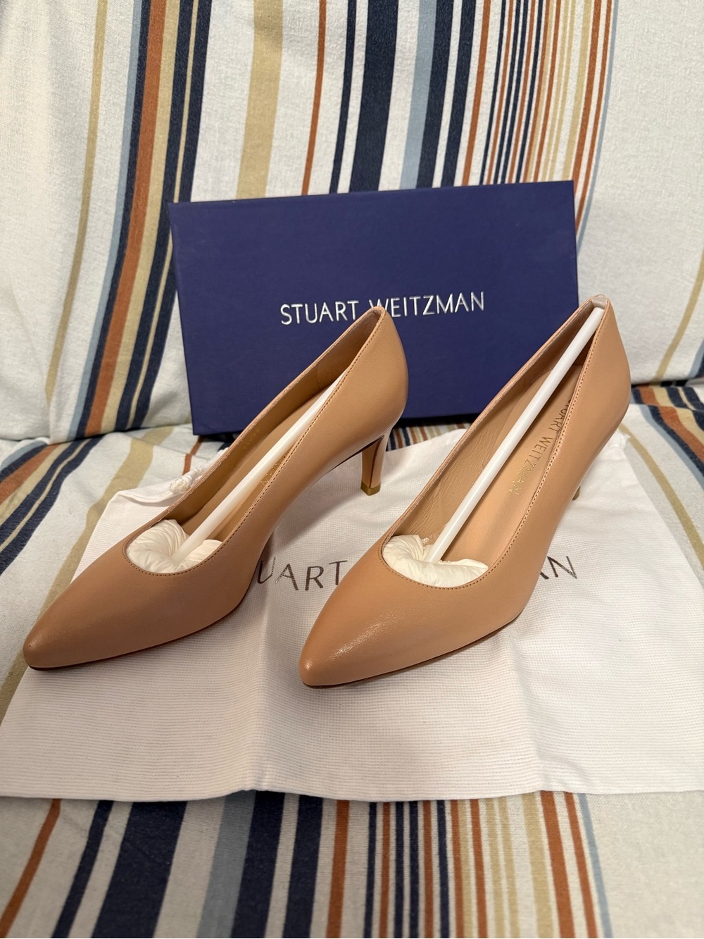 Stuart Weitzman Pointed Toe Pumps in Light Tan